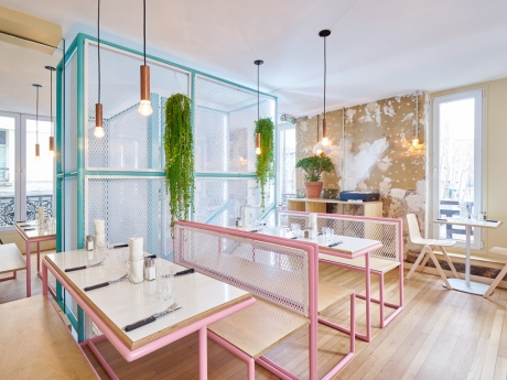Pink+and+blue+pipes+with+white+fencing+at+PNY's+new+Restaurant+designed+by+CUT+Architectures+|+KNSTRCT-3